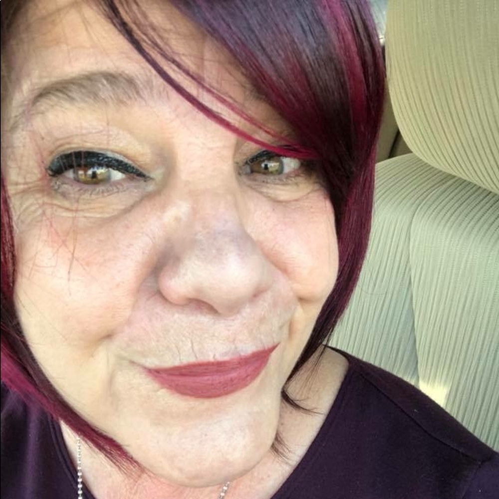 Meet your Posher, Maria